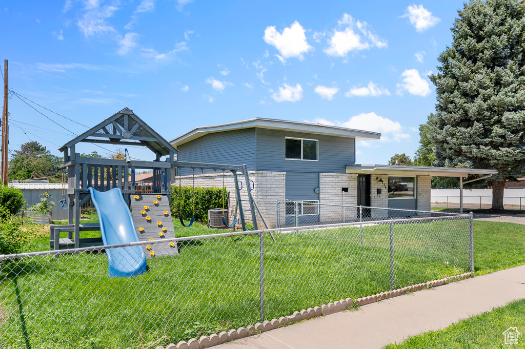 8254 S HARRISON ST Midvale, UT 84047
