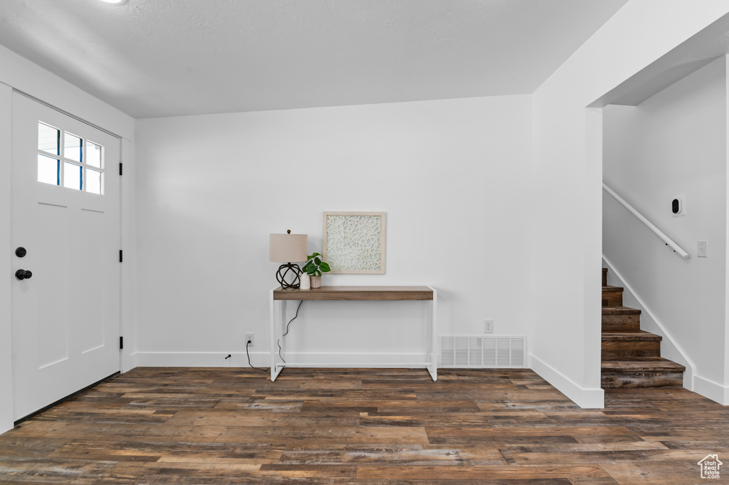 8254 S HARRISON ST Midvale, UT 84047