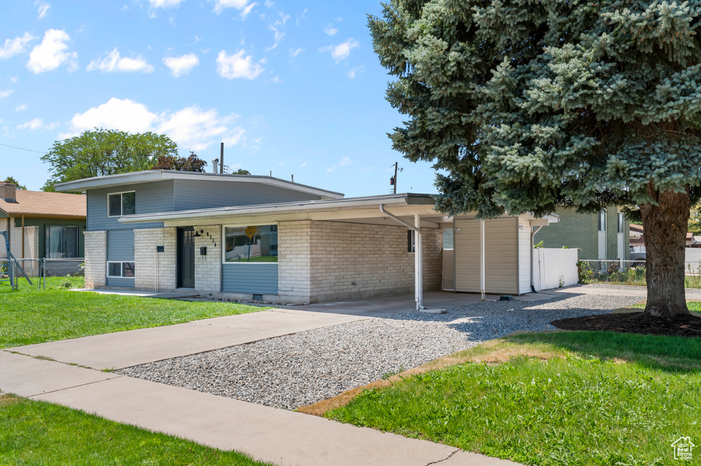 8254 S HARRISON ST Midvale, UT 84047