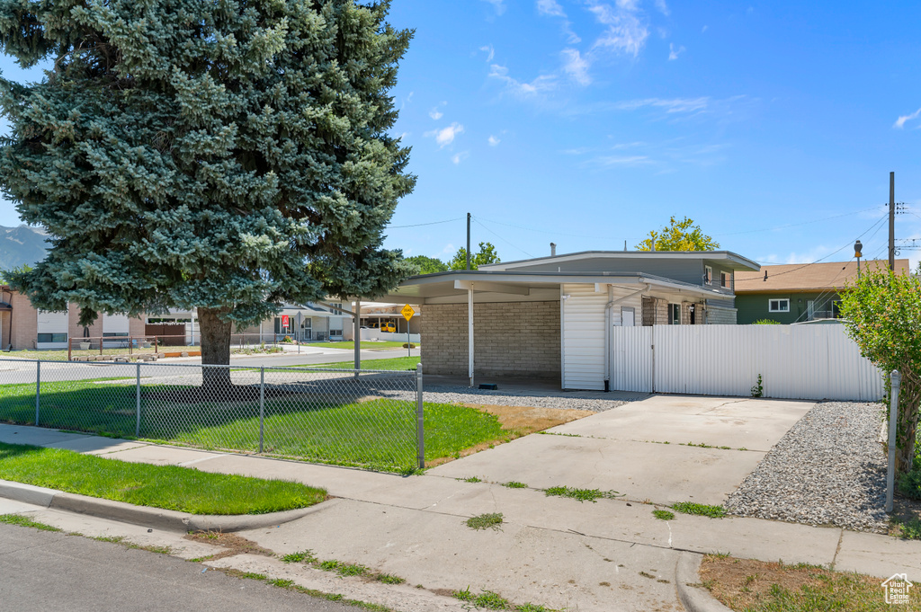 8254 S HARRISON ST Midvale, UT 84047