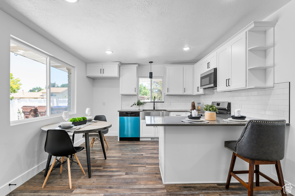 8254 S HARRISON ST Midvale, UT 84047