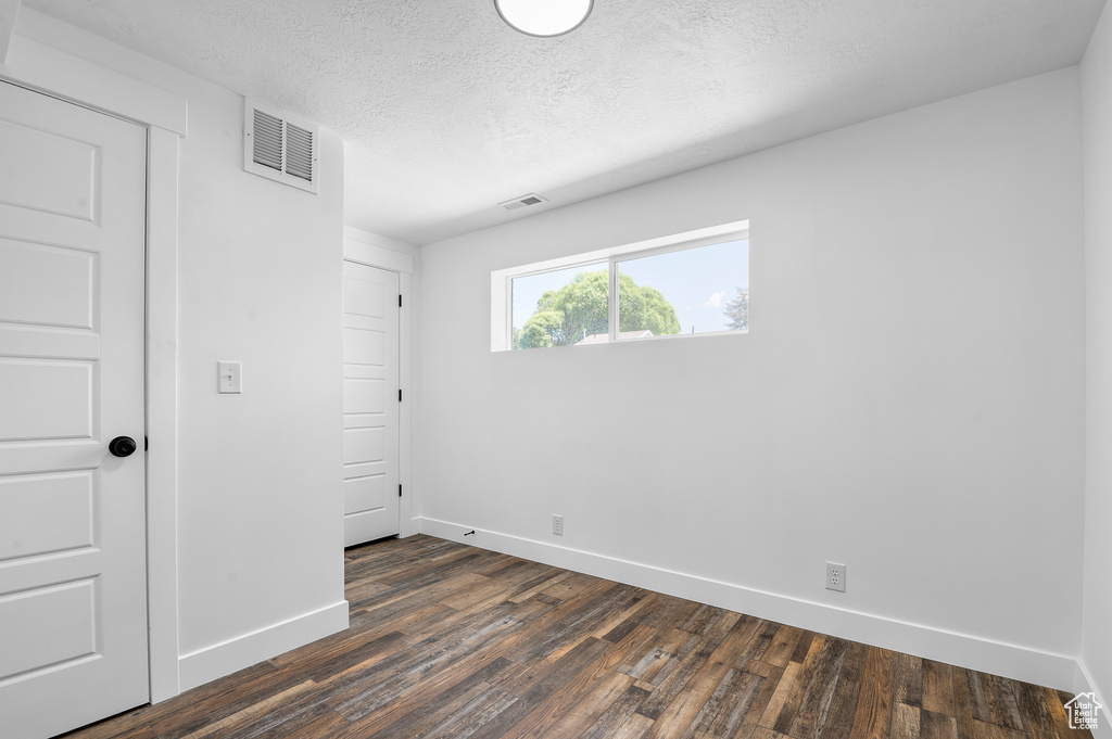8254 S HARRISON ST Midvale, UT 84047