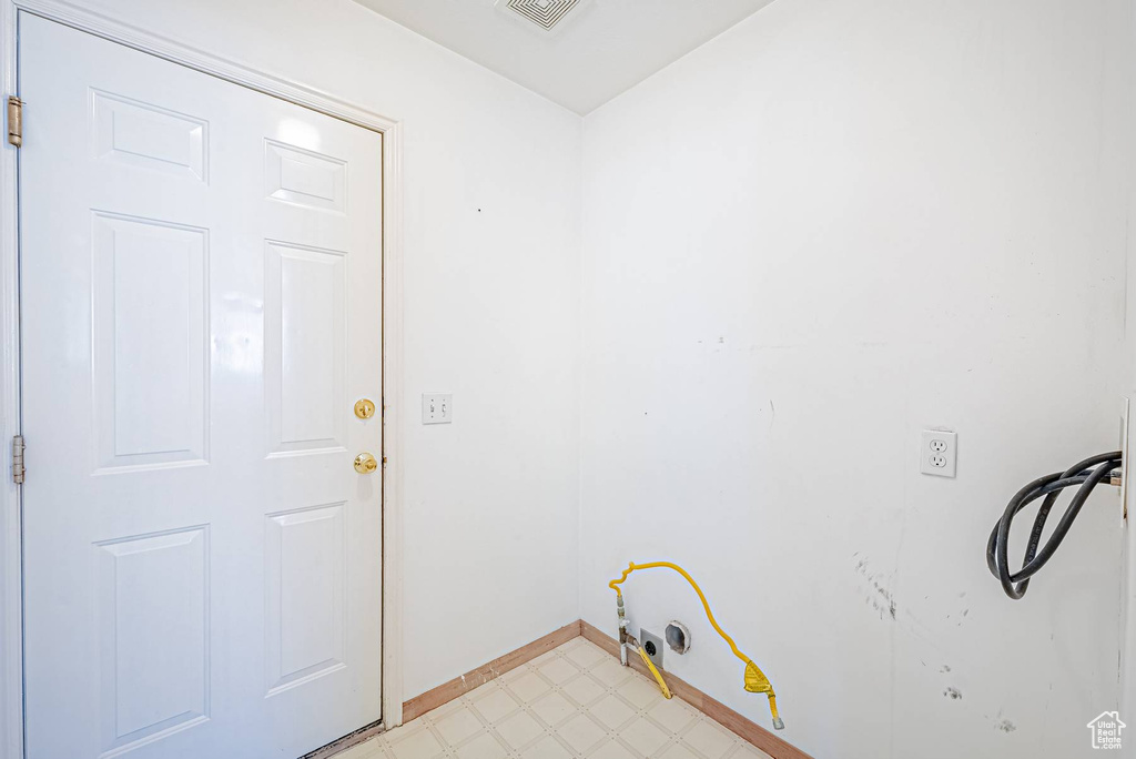 5150 W GLEN PARK CT Salt Lake City, UT 84120