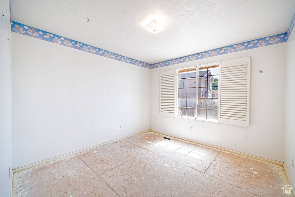 5150 W GLEN PARK CT Salt Lake City, UT 84120