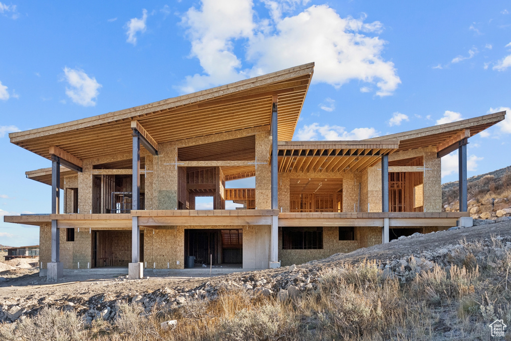 Photo 2 for MLS #2095858 at 6033 Golf Club #5