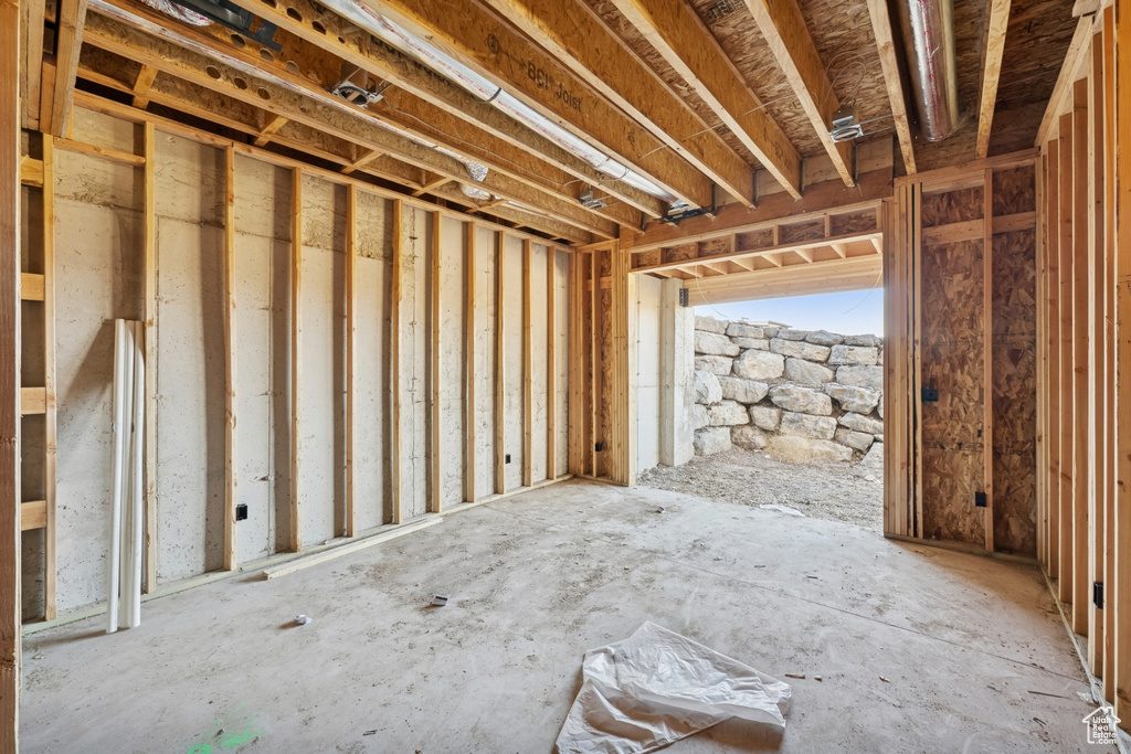 Photo 59 for MLS #2095858 at 6033 Golf Club #5