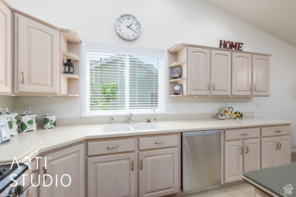 2277 N 515 E North Ogden, UT 84414