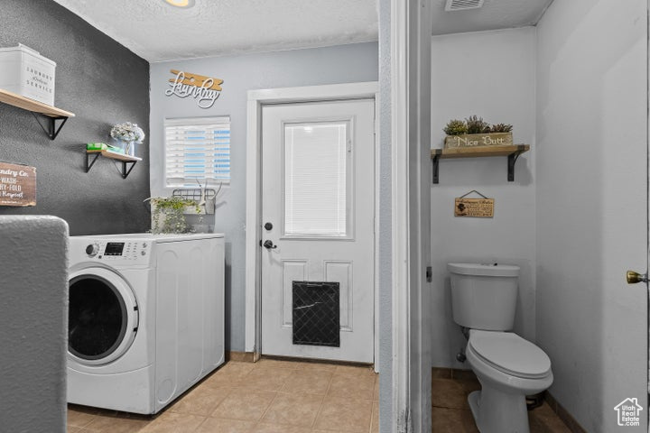 Photo 14 for MLS #2095868 at 246 S 475 East