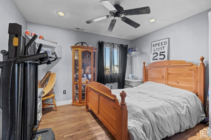 Photo 10 for MLS #2095868 at 246 S 475 East