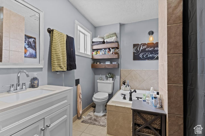Photo 8 for MLS #2095868 at 246 S 475 East