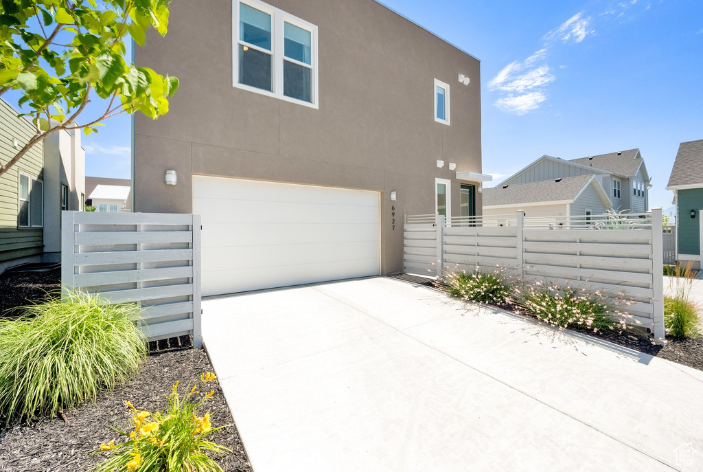 6927 W HIGHBROW WAY South Jordan, UT 84009