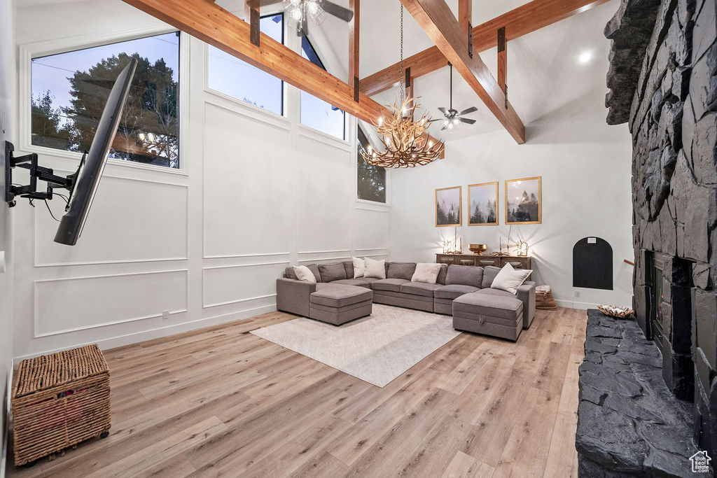 Photo 33 for MLS #2095883 at 1960 N Lake Dr