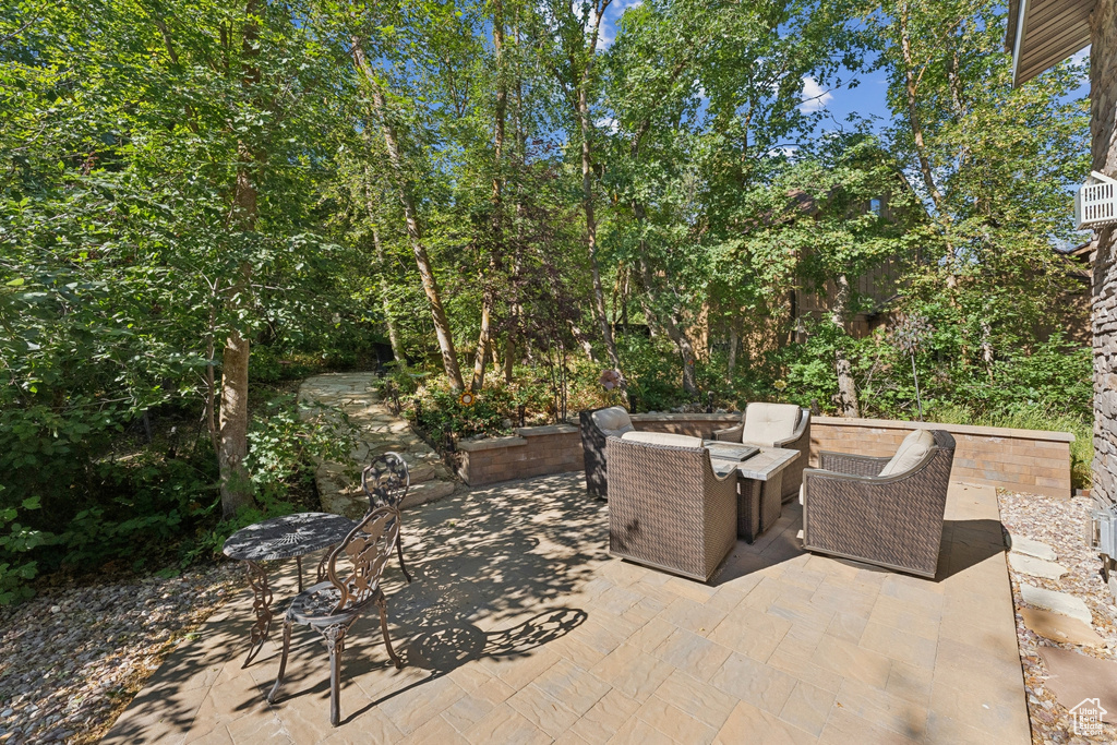 18 S DIANE HOLLOW WAY Emigration Canyon, UT 84108