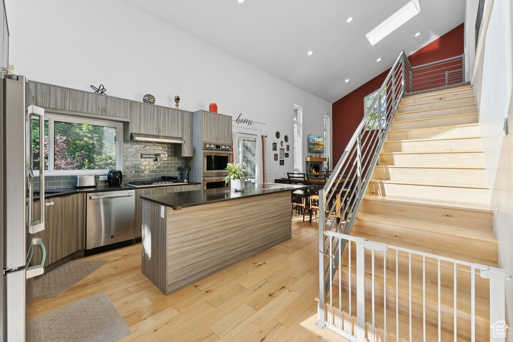 18 S DIANE HOLLOW WAY Emigration Canyon, UT 84108