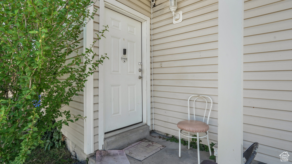 1888 W NEW YORK DR Salt Lake City, UT 84116