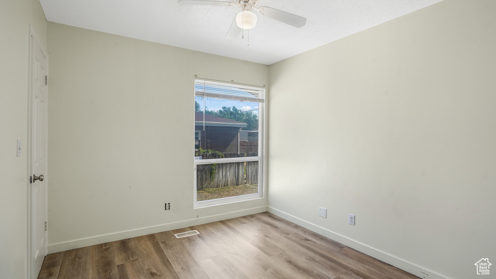 1888 W NEW YORK DR Salt Lake City, UT 84116