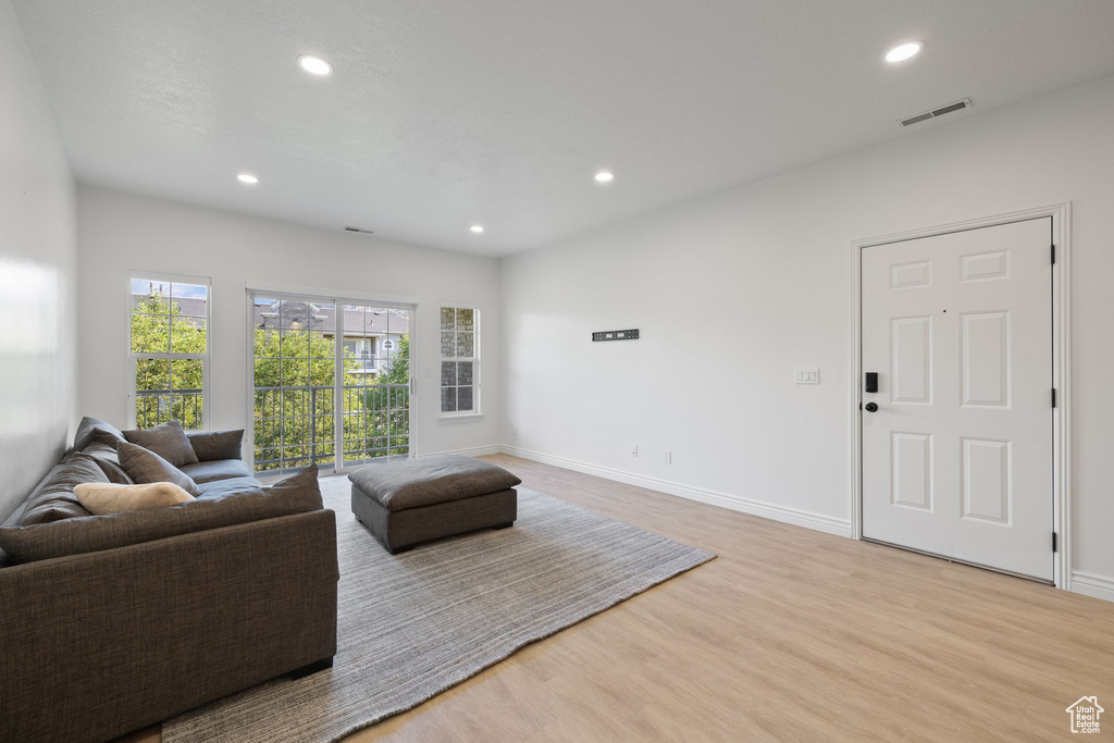 392 N SEVEN PEAKS BLVD #322 Provo, UT 84606