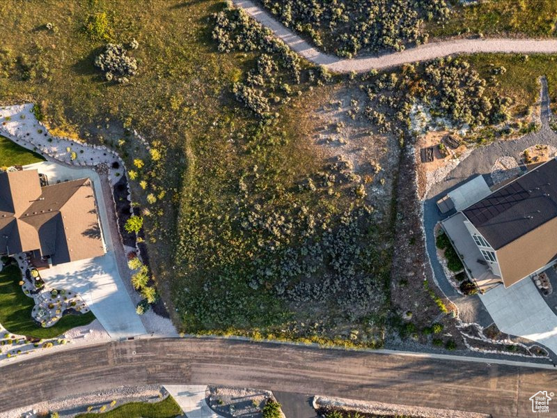 6321 E HAWKS LN Huntsville, UT 84317