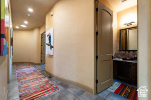 Hall with recessed lighting