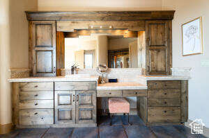 Bathroom with a sink