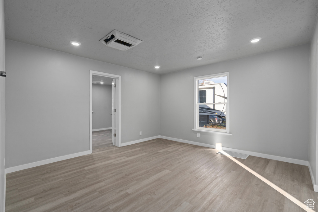 3174 S 9100 W Magna, UT 84044