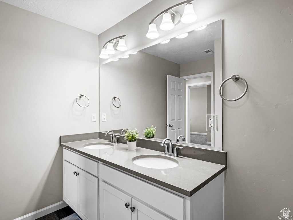 2169 N ELDERBERRY DR Saratoga Springs, UT 84045