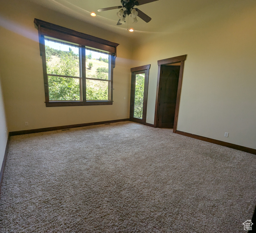 305 SUMMERWOOD DR Bountiful, UT 84010