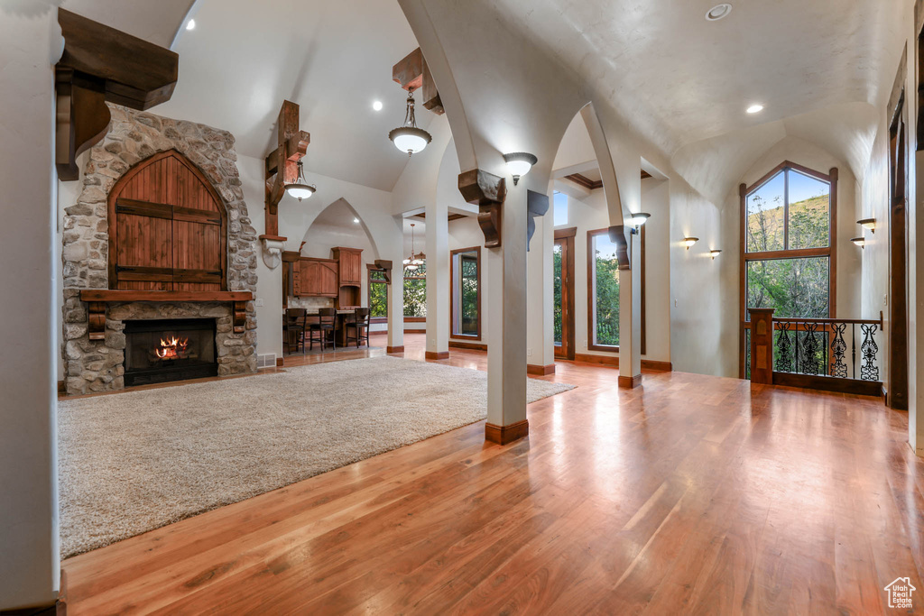 305 SUMMERWOOD DR Bountiful, UT 84010