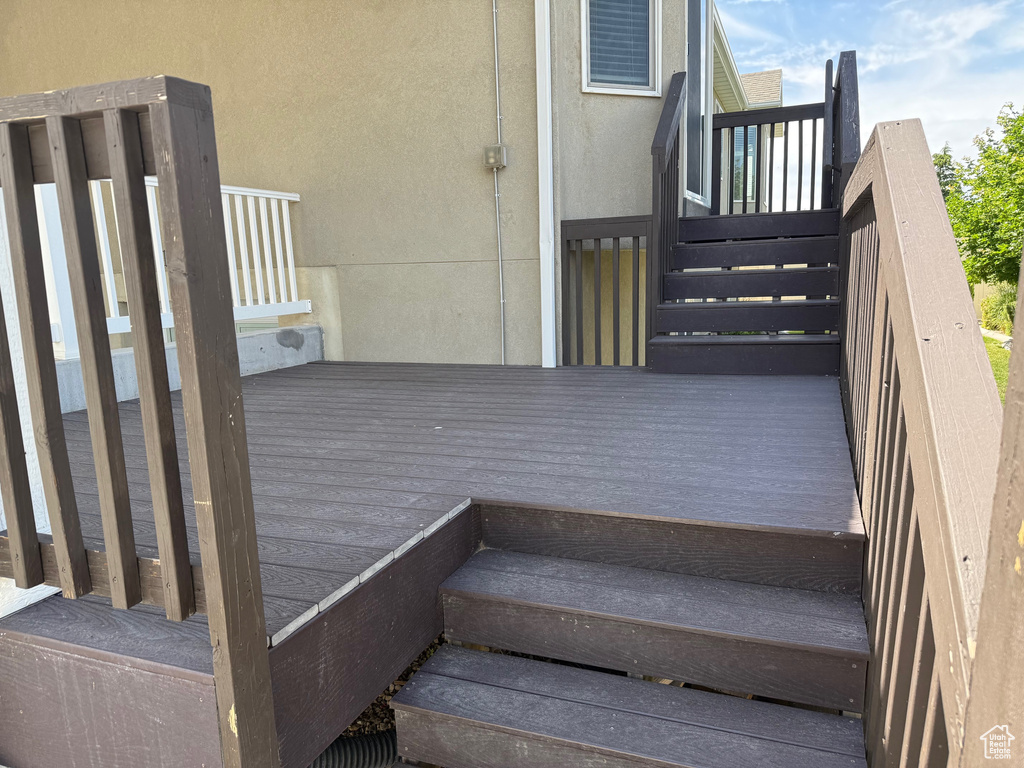 Deck with stairs