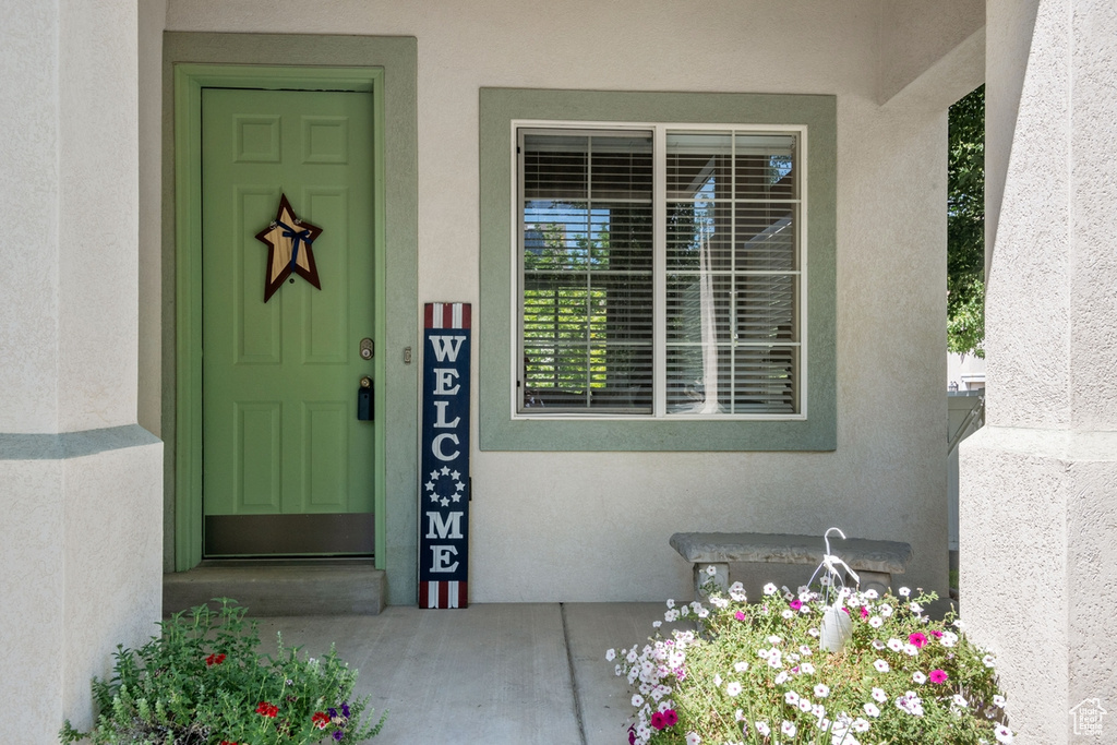 8480 W MERRITON CT Magna, UT 84044