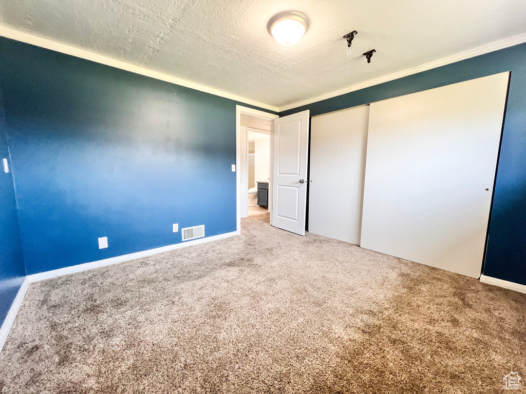 2072 W 5075 S Roy, UT 84067
