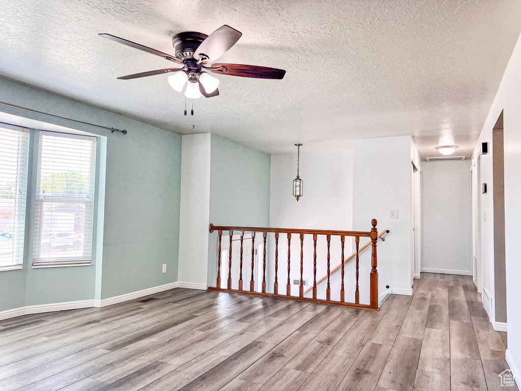 2072 W 5075 S Roy, UT 84067