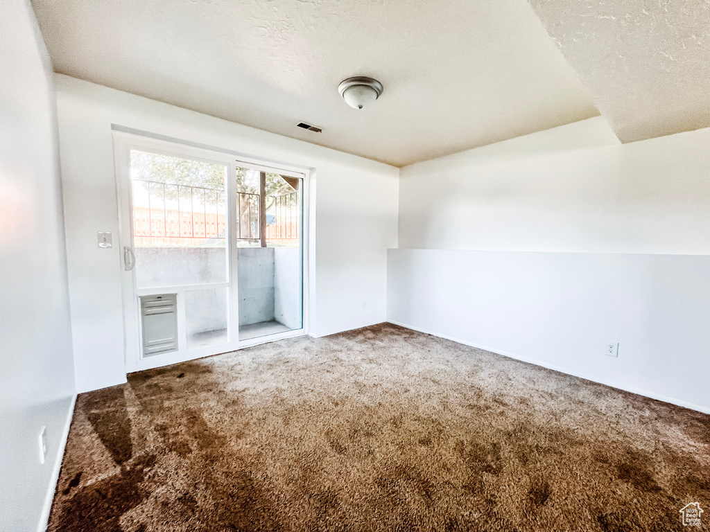 2072 W 5075 S Roy, UT 84067
