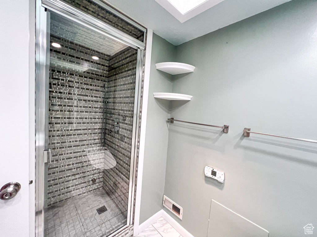 2072 W 5075 S Roy, UT 84067