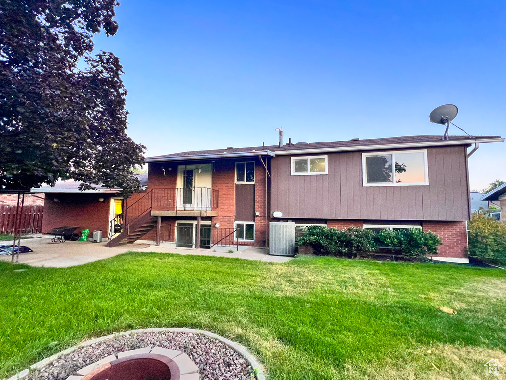 2072 W 5075 S Roy, UT 84067