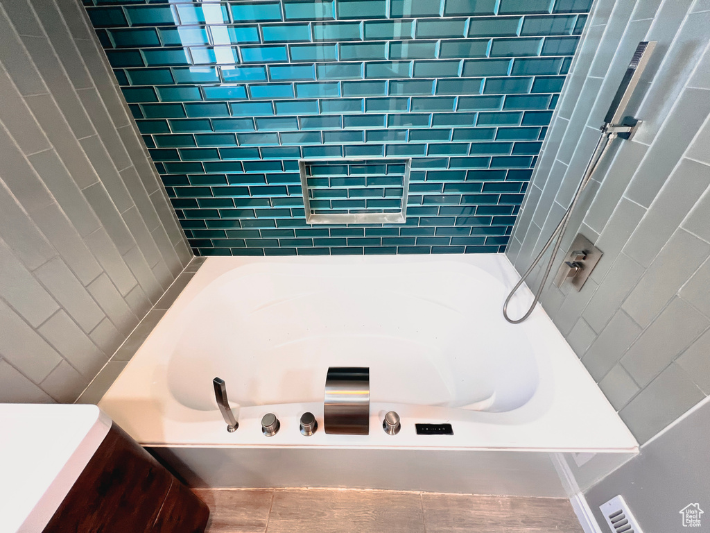2072 W 5075 S Roy, UT 84067