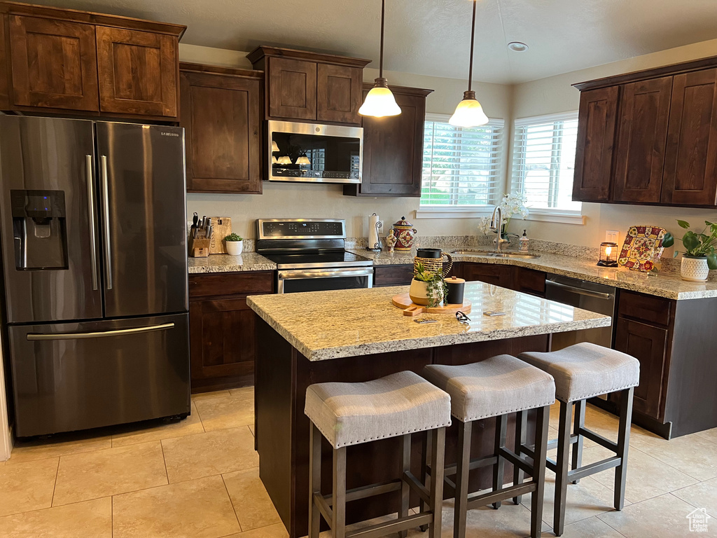 417 W CAHILL AVE Saratoga Springs, UT 84045