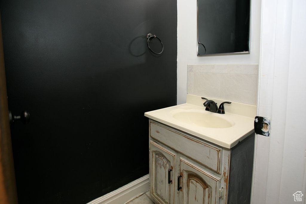 488 E 200 S #7B Clearfield, UT 84015