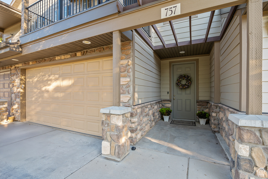 757 W CLUB OAKS DR Sandy, UT 84070