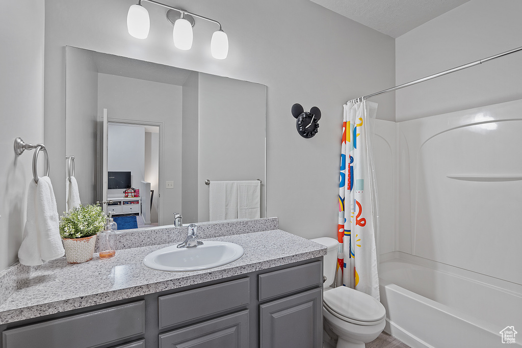 757 W CLUB OAKS DR Sandy, UT 84070