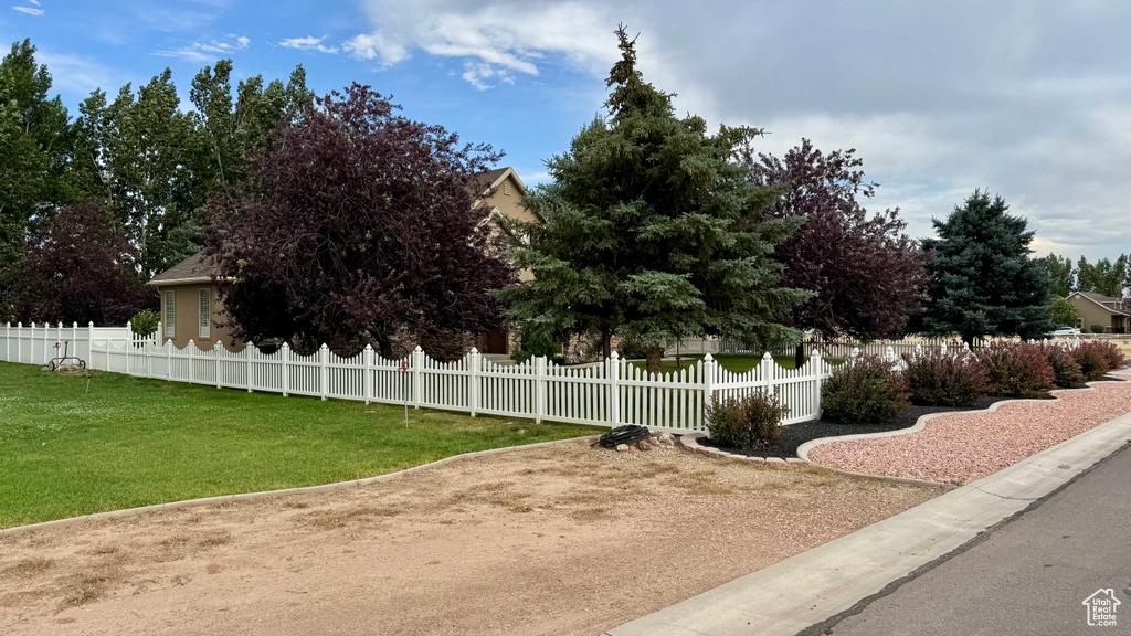 23 S 2200 W Roosevelt, UT 84066