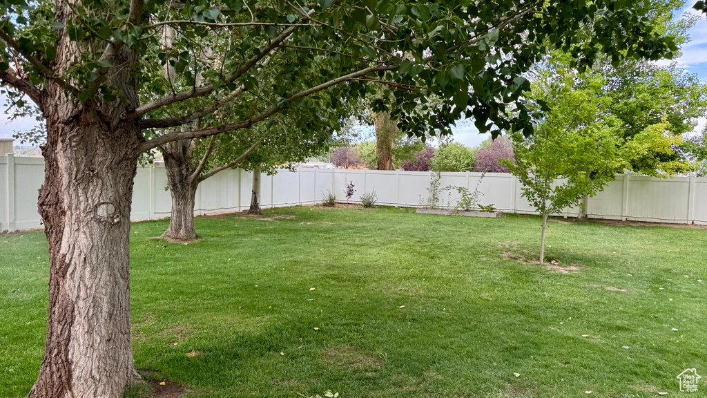 23 S 2200 W Roosevelt, UT 84066