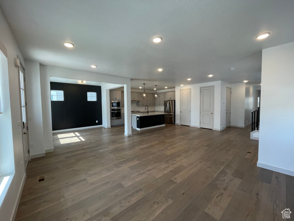 11766 S WATERCOURSE RD South Jordan, UT 84009