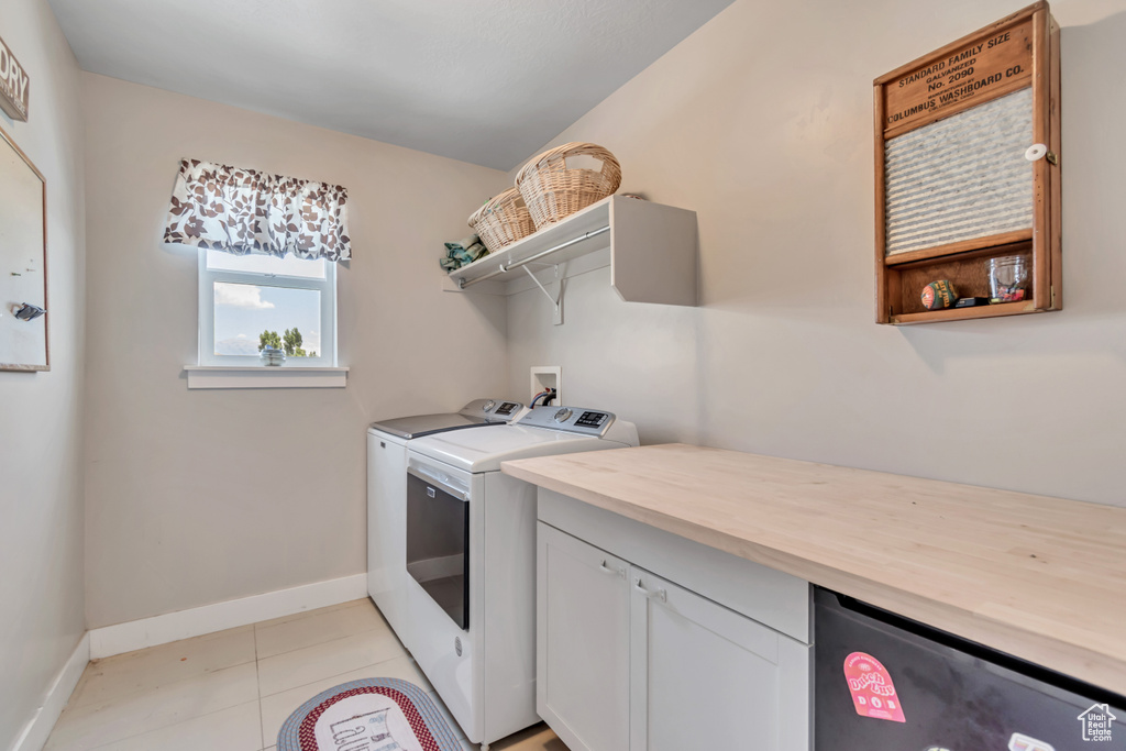 1934 E SUNNYVALE DR Eagle Mountain, UT 84005