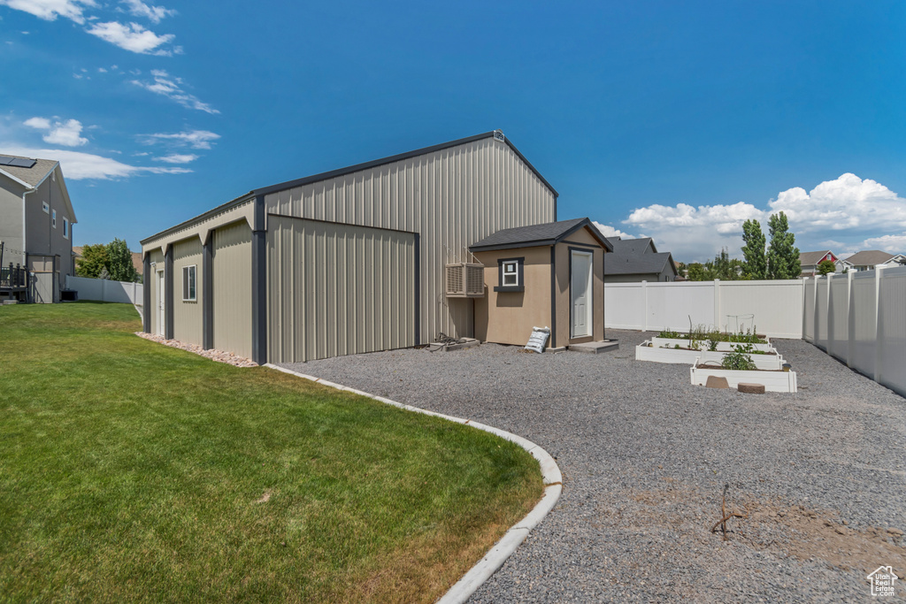 1934 E SUNNYVALE DR Eagle Mountain, UT 84005