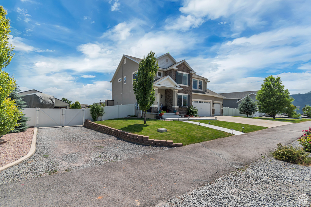 1934 E SUNNYVALE DR Eagle Mountain, UT 84005