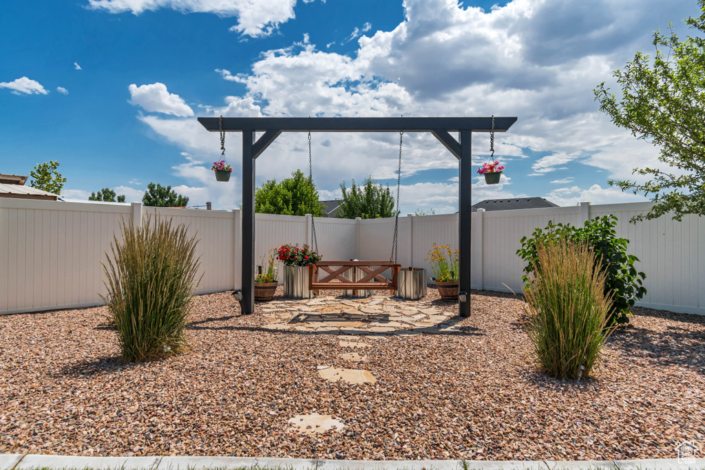 1934 E SUNNYVALE DR Eagle Mountain, UT 84005