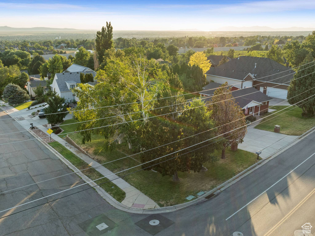 35 N MOUNTAIN RD Fruit Heights, UT 84037