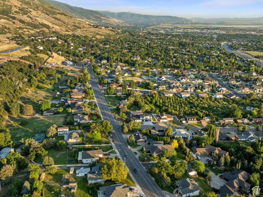 35 N MOUNTAIN RD Fruit Heights, UT 84037