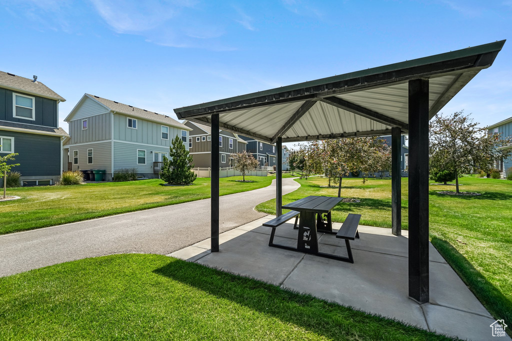 15186 S LIBERTY BELL DR Bluffdale, UT 84065